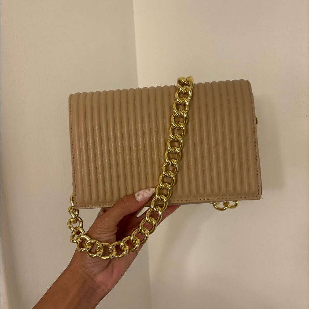 Elegant Tan Quilted Chain Bag/ Purse/Crossbody